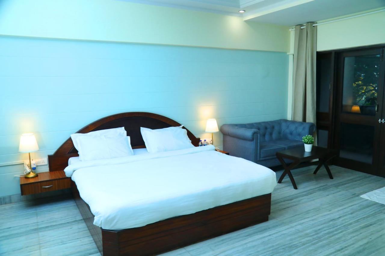 Country Inn & Suites By Turtle Mumbai Exterior foto